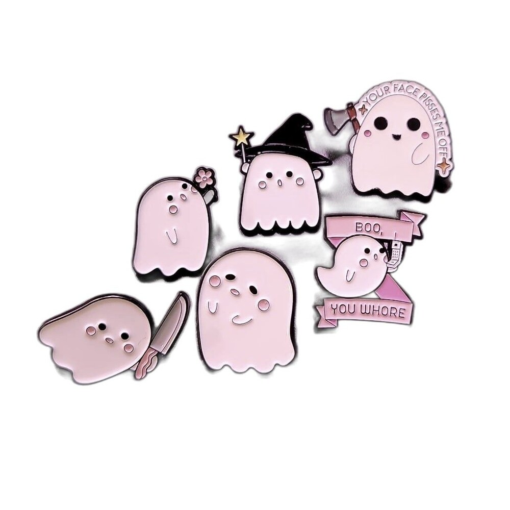 Spooky and‎ cute ghost Enamel pins